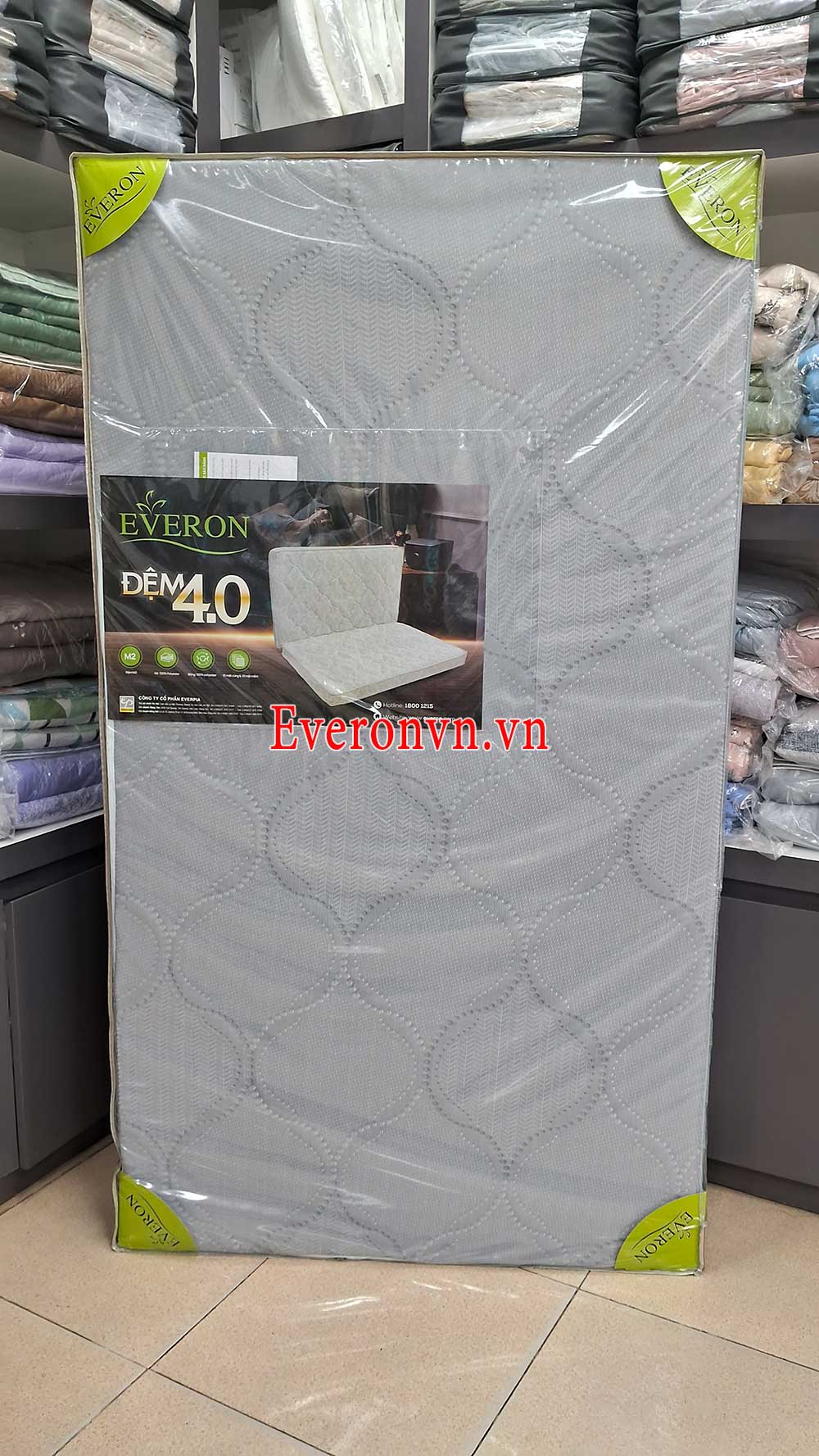 dem-bong-ep-everon-4-0-khuyen-mai-2024