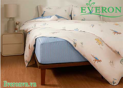 CPC 26204 - Cuộc phiêu lưu của Cổ Dài & Ba Sừng